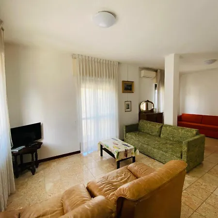 Ξενοδοχείο με διαμερίσματα Faber Apartments-residence Style Arona