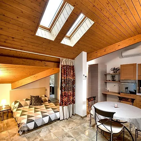 מלון דירות Faber Apartments-residence Style ארונה