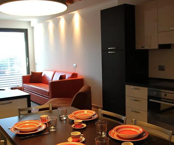 Faber Apartments-residence Style 公寓式酒店 4*