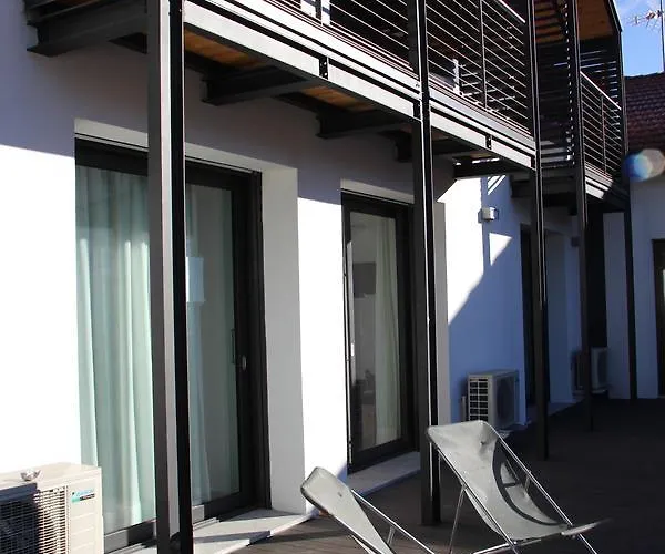 Faber Apartments-residence Style 阿罗纳